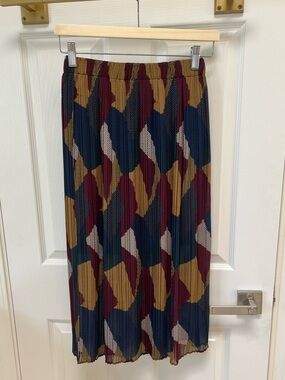 Pleated Midi Skirt Geometric Print Size S